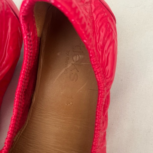 Little Miss Tieks Girls Flats Razzleberry - Picture 6 of 8